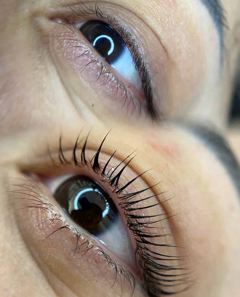Lash & Brow Uppsala — English spoken